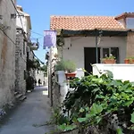 Apartment Haracic Hvar Town