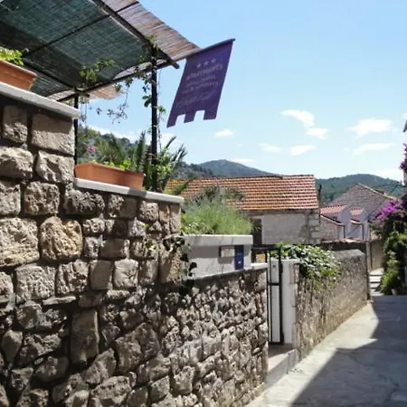 Haracic Hvar Town